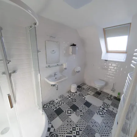 Kun Pista Vendeghaz Iii 3* Vertesboglar