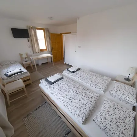 Kun Pista Vendeghaz Iii Maison d'hôtes Vertesboglar
